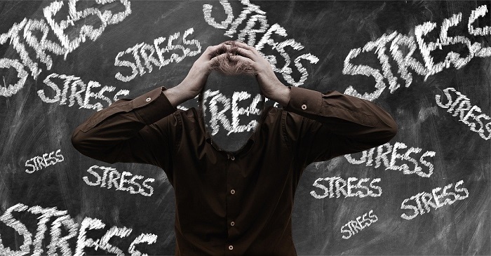 uomo stress