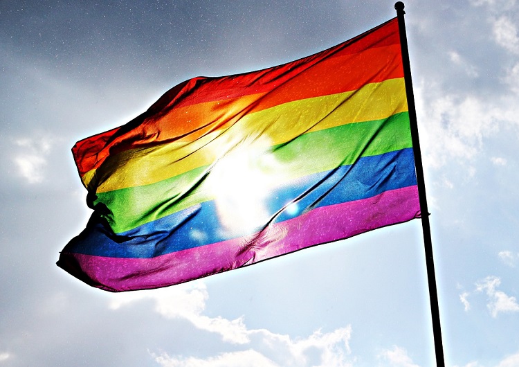 Bandiera LGBT+