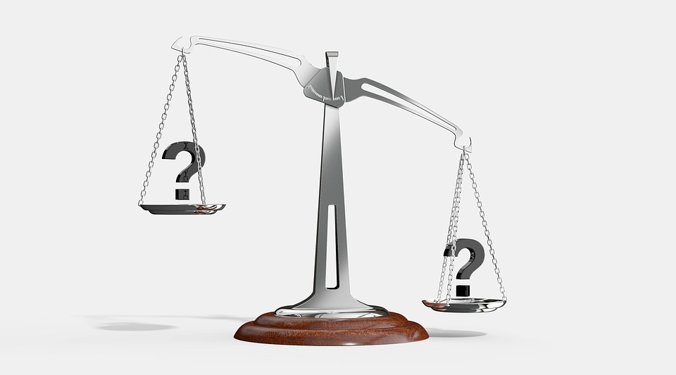 due tipologie di elaborazione delle informazioni per prendere una decisione