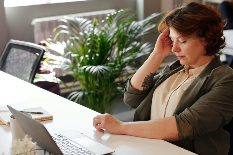 emicrania stress lavoro
